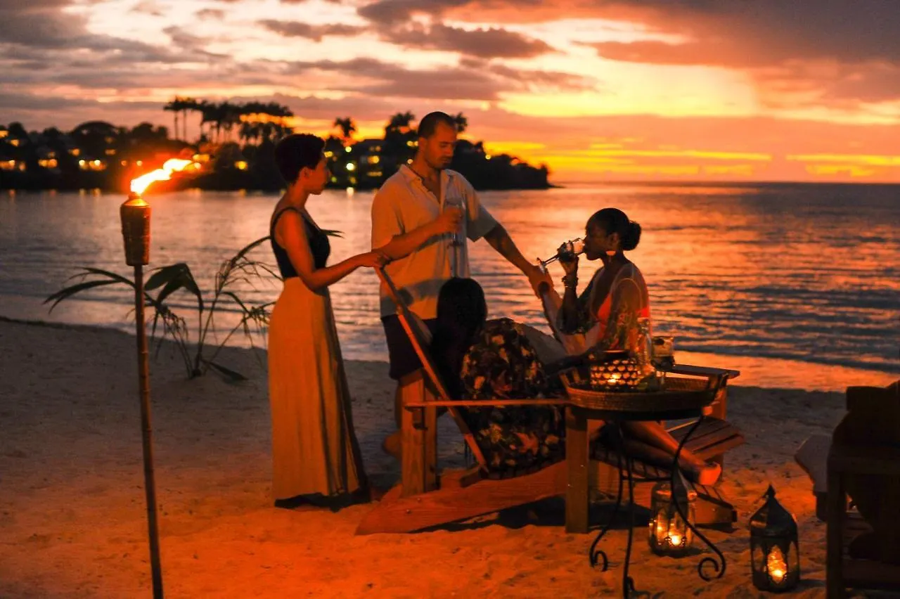 Hotel Wild Lotus Antigua Bolands Luxuszelt