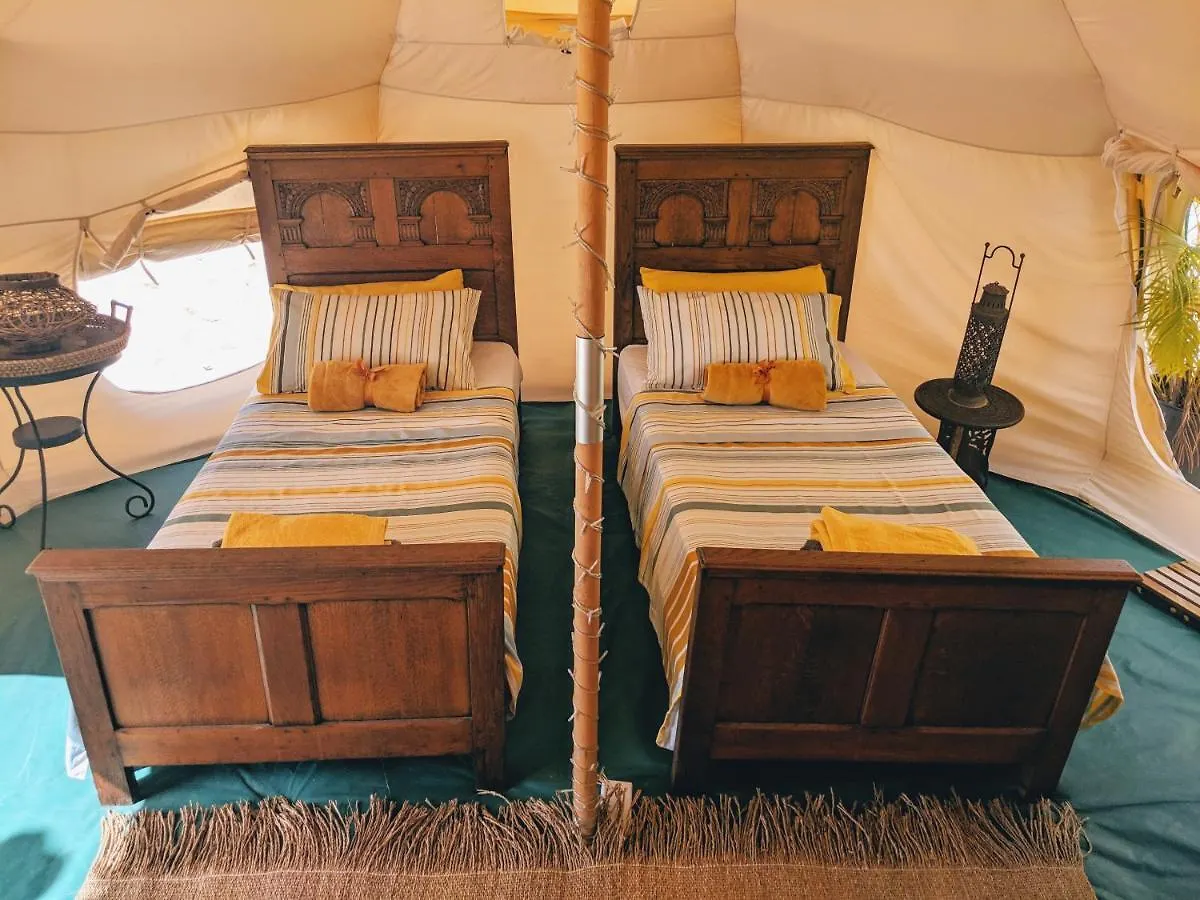 Wild Lotus Glamping Otel Bolands